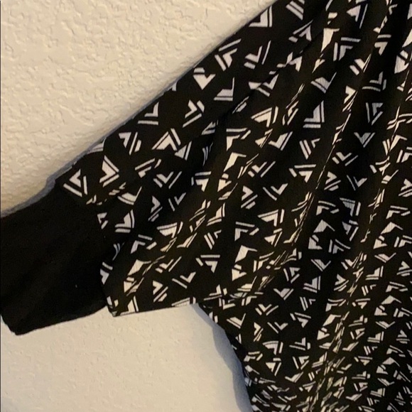 Patterned blouse - Picture 3 of 4